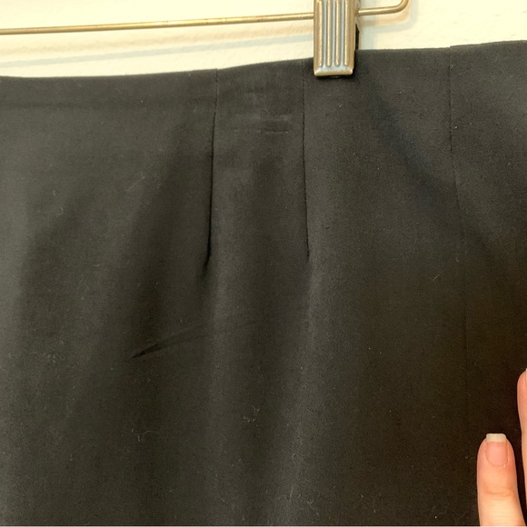 NWT Jones Studio (16W) Black Lined Skirt with elastic - Picture 7 of 13